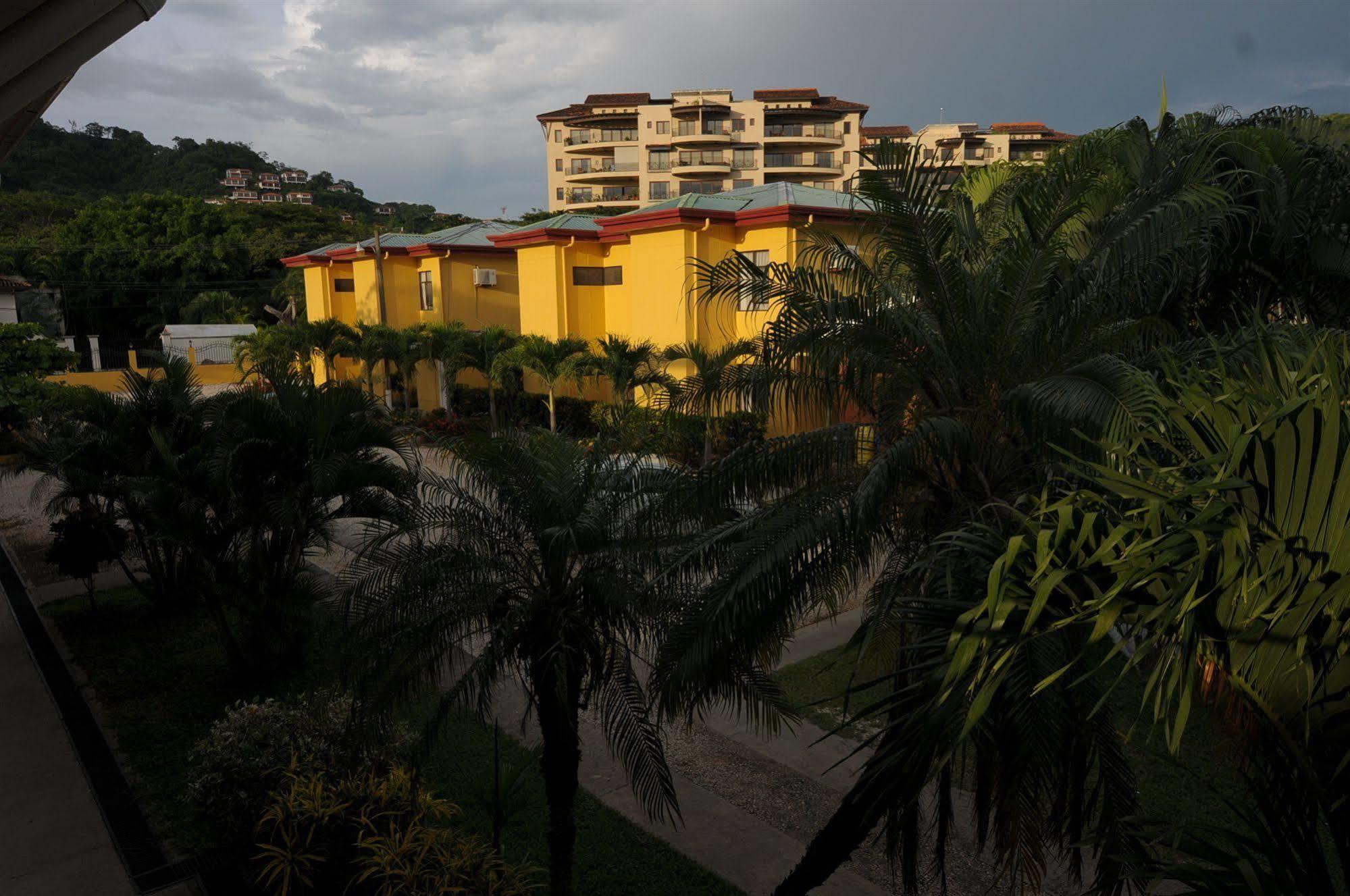 Hotel & Villas Huetares Playa Hermosa  Ngoại thất bức ảnh